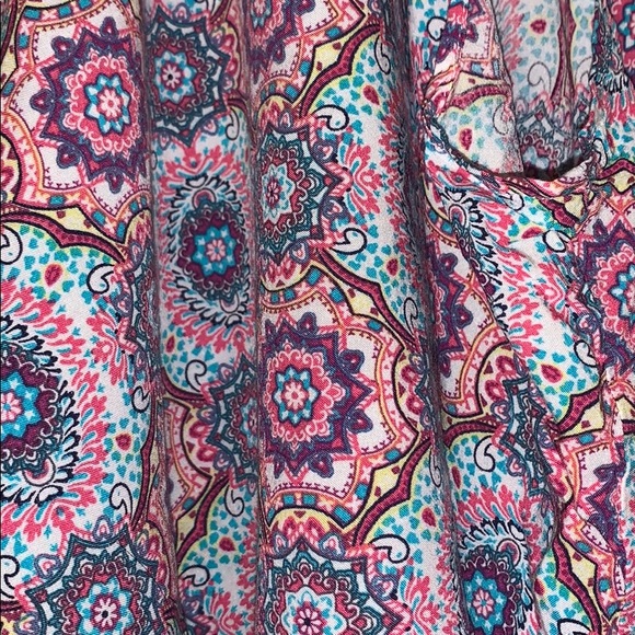 Hippie chic halter top - Picture 4 of 4